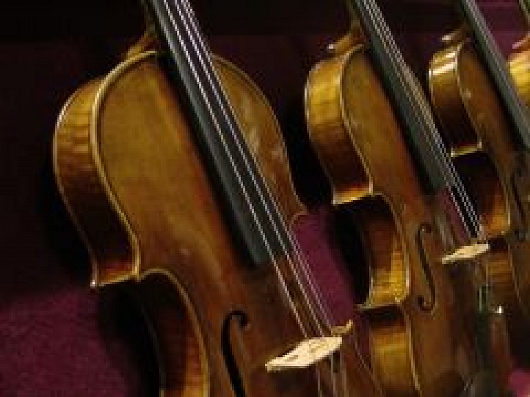 Liepājas Simfoniskais orķestris prezentē kompaktdisku "Kurland Sounds"