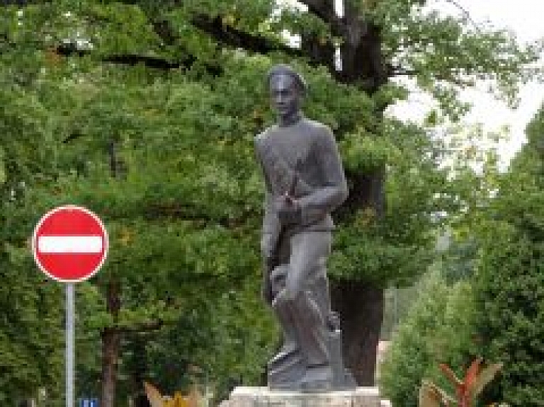 Atvērs satiksmei Ganību ielu