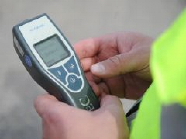 Valmieras autoostā testu ar alkometru veikuši 46 cilvēki