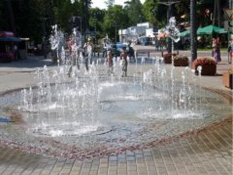 Jūrmalas festivālā uzstāsies džeza dziedātāja Daiena Šūra