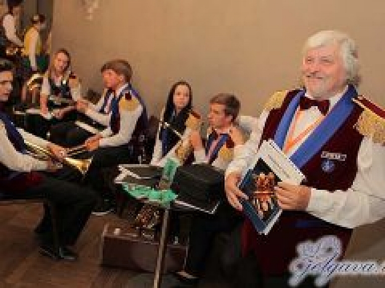 Jelgavas pūtēju orķestrim "Rota" - zelta diploms