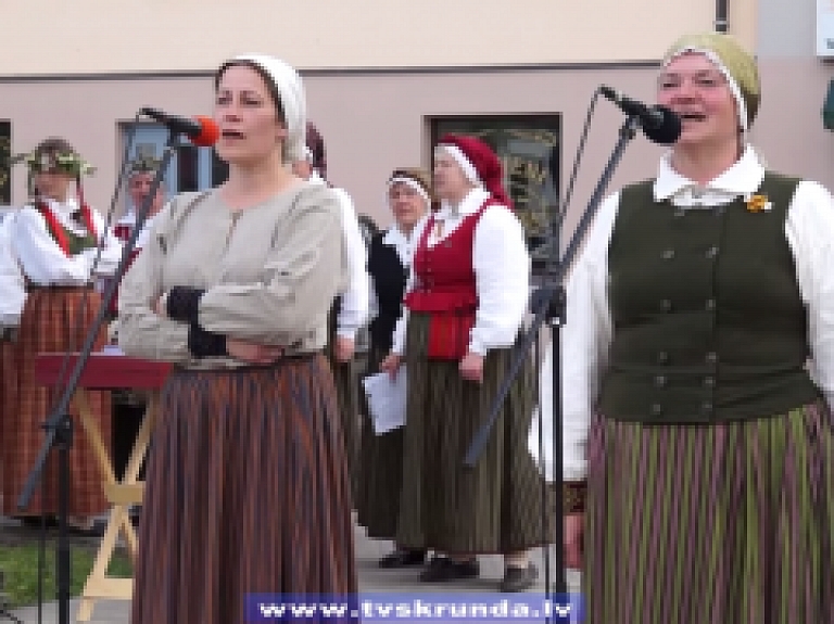 Skrundas TV: "Baltica 2015" ieskaņas koncerts Saldū