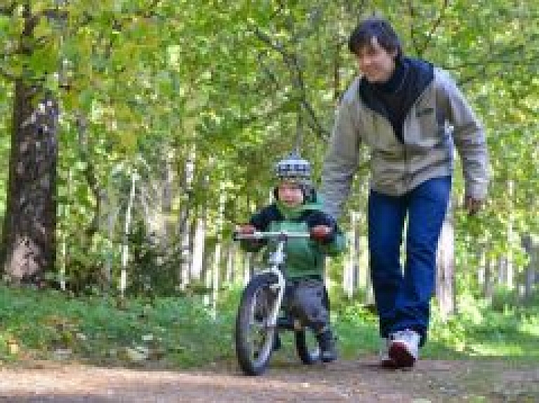 Mazsalacas svētkos varēs izmēģināt palielināmos bērnu velosipēdus