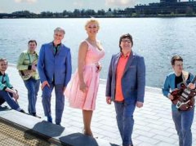 Melodiskās mūzikas svētkos uzstāsies apvienība "Promenāde"