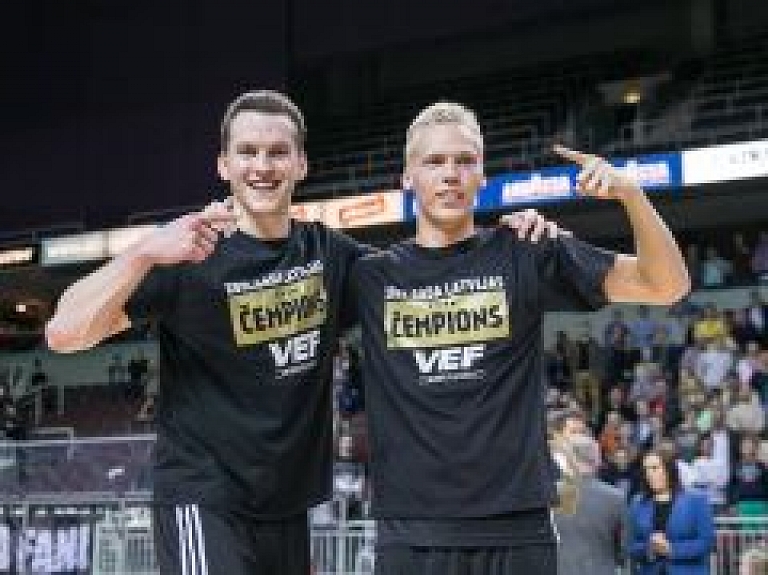 Jānis Bērziņš šovasar nepievienosies Latvijas basketbola izlasei