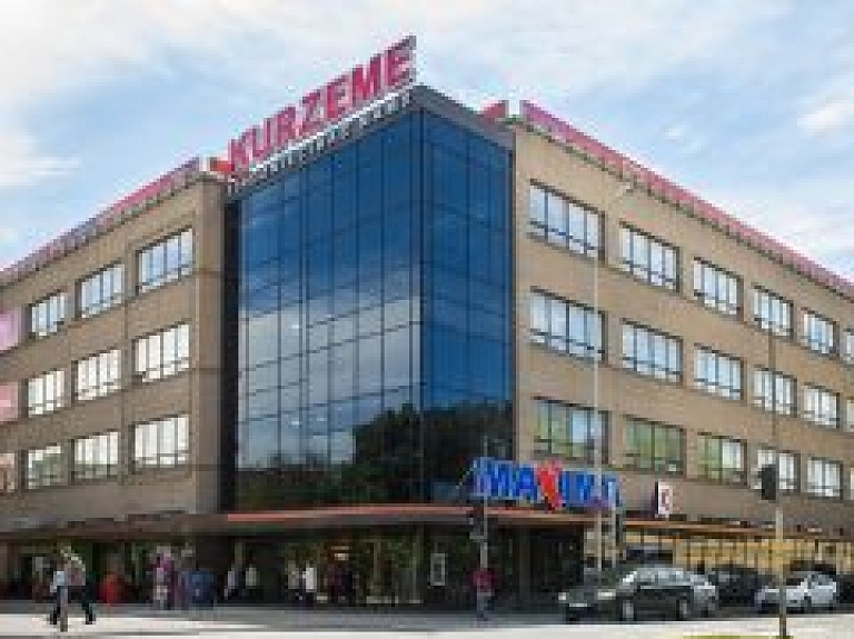 Loterija tirdzniecības namā "Kurzeme" – "Pērc un skaties!"