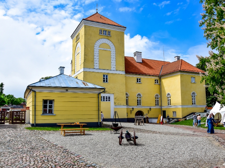 
Livonijas ordeņa pils

