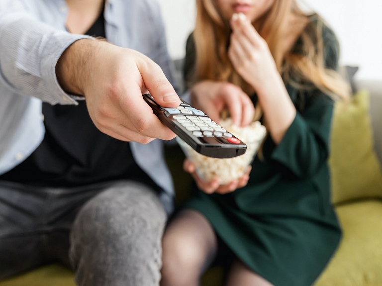 8K televizors: vai ir vērts to iegādāties?