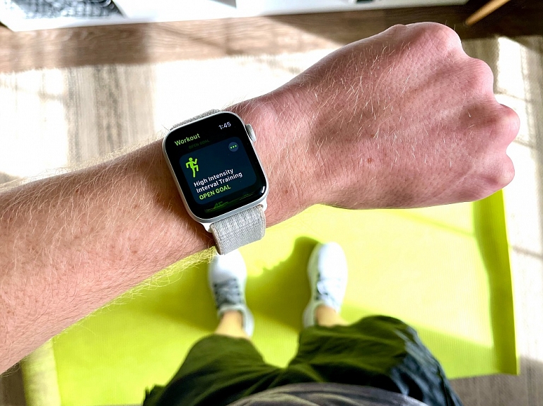 Radi dinamiskāku ikdienu ar jauno Apple Watch viedpulksteni
