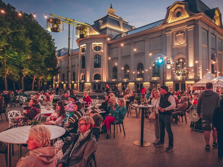 Dziesmu un deju svētku restorānā un Rīgas apkaimēs varēs vērot svētku lielkoncertu tiešraides