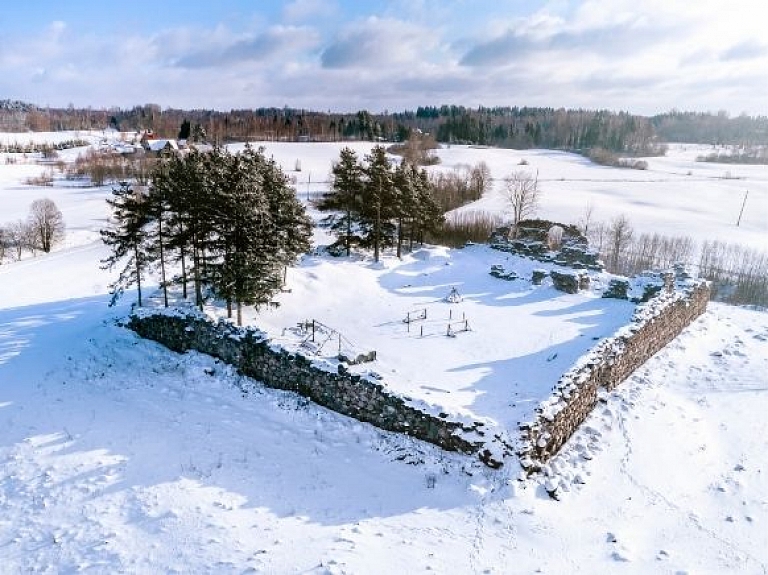 Vecpiebalgas pilsdrupas

