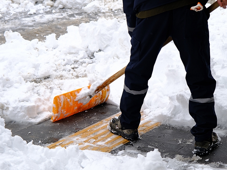 Gatavojies ziemai ar LiiR Latvia – profesionāla teritoriju uzkopšana un sniega tīrīšana