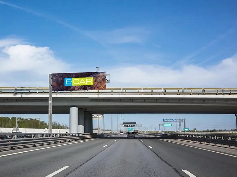 Kas ir E-Car auto nomas klienti