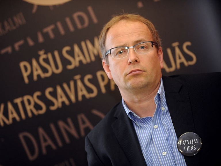 Tiesa pasludina "Trikāta
KS" maksātnespējas procesu