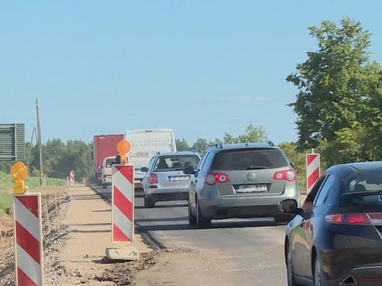 Latgales reģionālā TV: Uzmanību, ceļu remonts!
  

