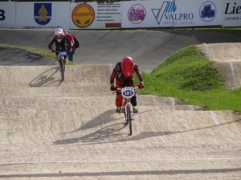 Vecpiebalgā turpinās Latvijas BMX sezona

