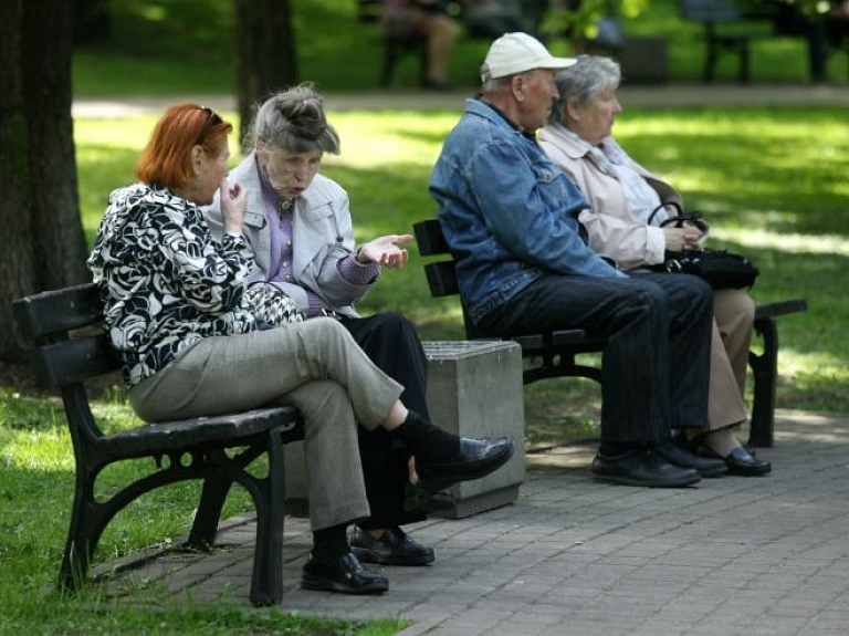 CSP: Latvijā dzīvo 1,978 miljoni iedzīvotāju

