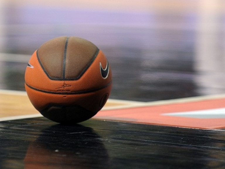 Valkas novada bērnu un jaunatnes sporta skolai iegādāts jauns inventārs

