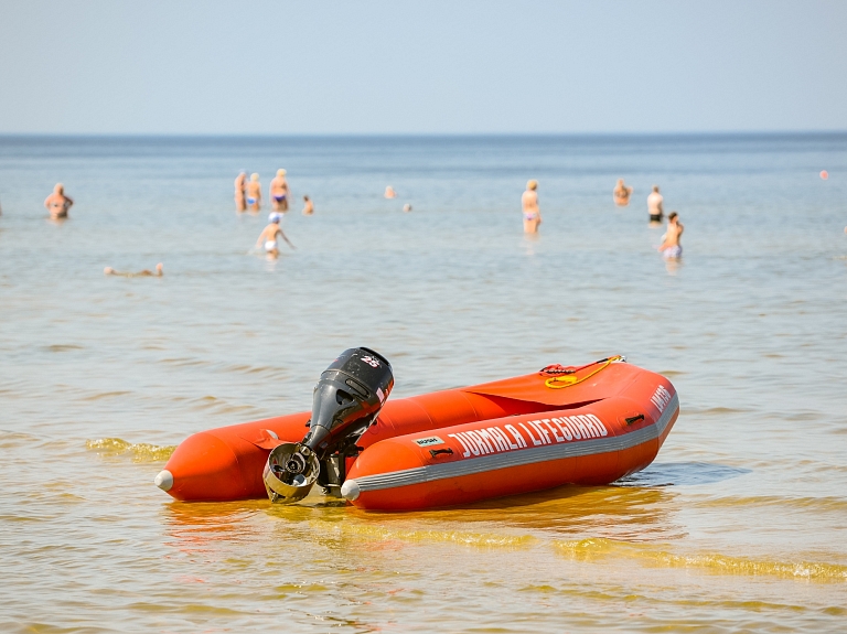 Peldsezonas laikā šogad Jūrmalā vairāk pārkāpumu

