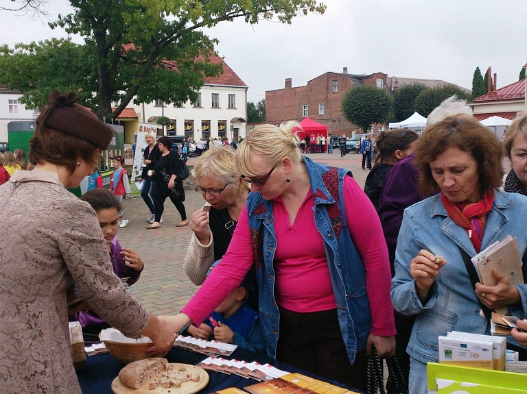 Zemgales pārstāvji

piedalīsies Latvijas tūrisma informācijas tirgū