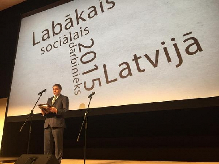 Konkursa "Labākais sociālais darbinieks Latvijā - 2015" laureātu vidū Solveiga Troiņikova no Burtniekiem

