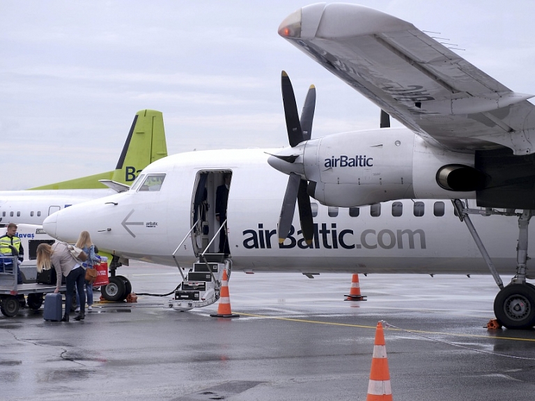 Matīss rosinās valdībā vērtēt atteikšanos no "Prudentia" pakalpojumiem "airBaltic" konsultēšanā

