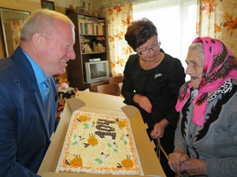 Dobelniecei

Fjoklai Pavļučenkovai- 104. jubileja