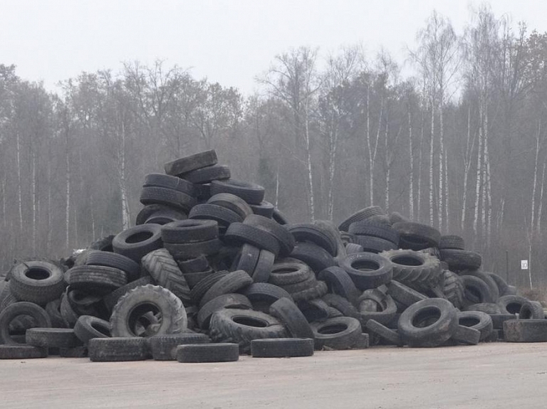 Jaunjelgavā atklās Latvijā pirmo riepu pārstrādes rūpnīcu