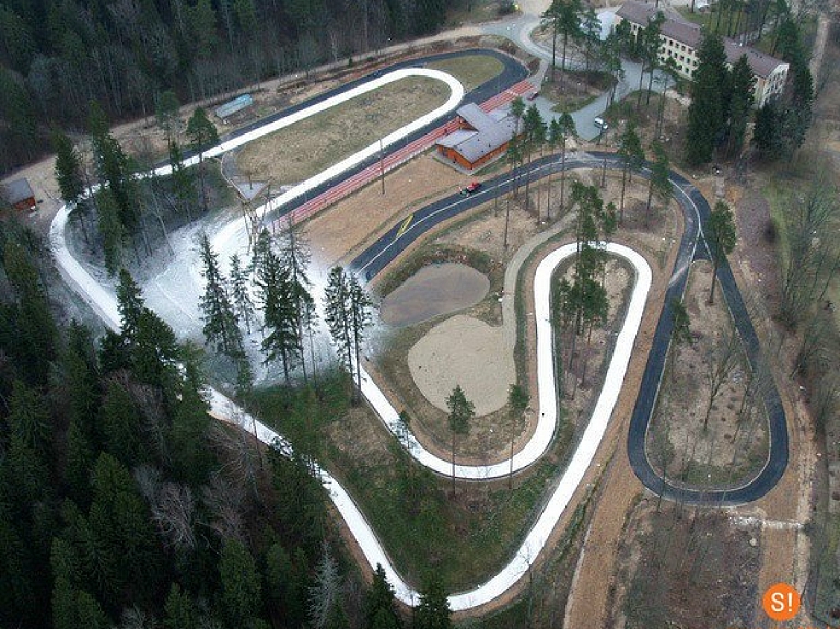 Sigulda saņem apbalvojumu par Sporta un aktīvās atpūtas centra projekta īstenošanu

