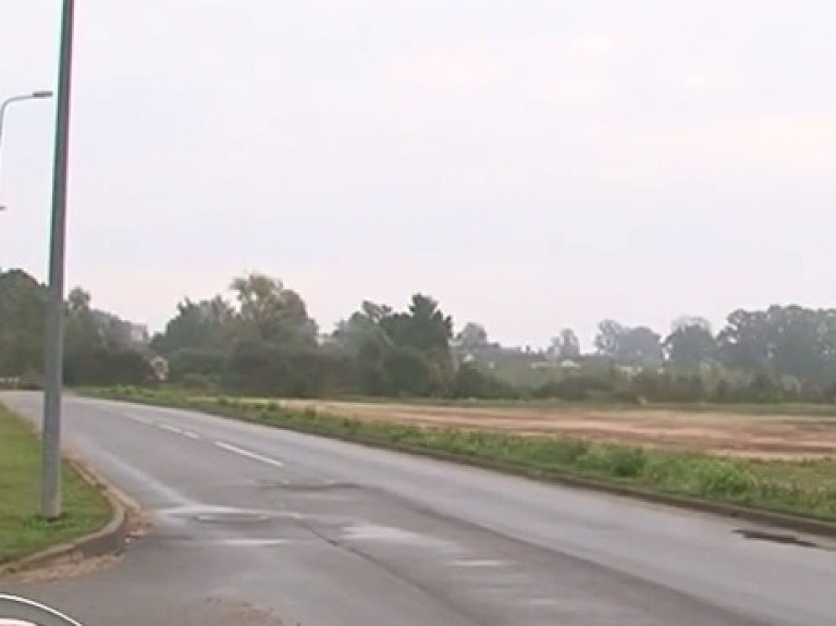 Valmierā cels daudzdzīvokļu īres namu
  

      
    
  

