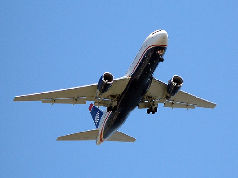 Satiksmes ministrija vērtēs "airBaltic" valdes un padomes atbildību