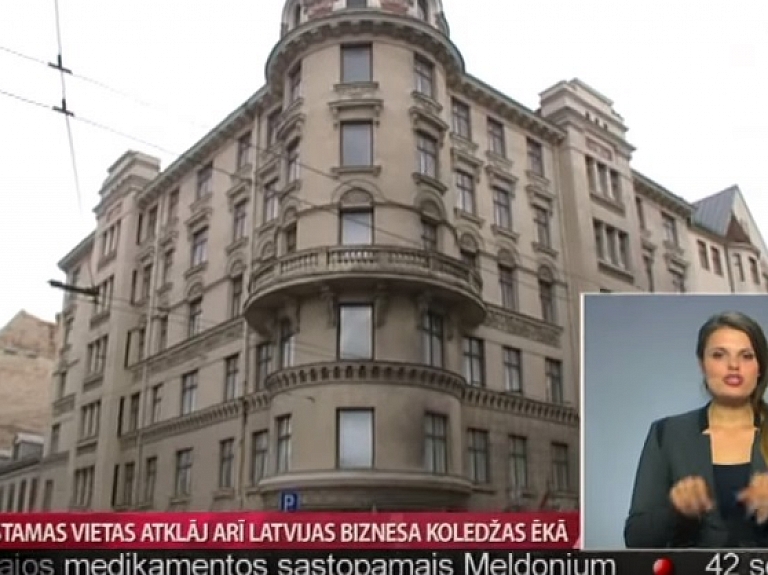 Bīstamas vietas atklāj arī Latvijas Biznesa koledžas ēkā

