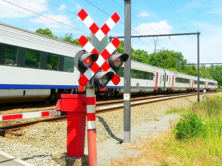Dobele - Penkule dzelzceļa pārbrauktuve tiks slēgta