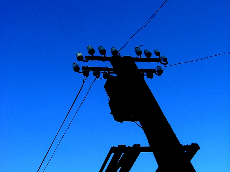 "Sadales tīkls" ar Gulbenes novada pašvaldību pārrunā investīcijas elektrotīklā
