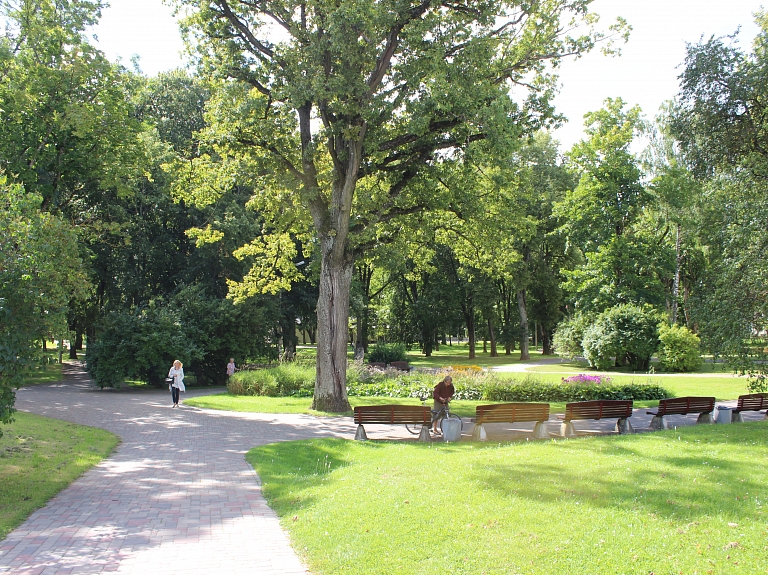 Vecpuišu parks un Vienības laukums pārtaps unikāla dizaina atpūtas vietās

