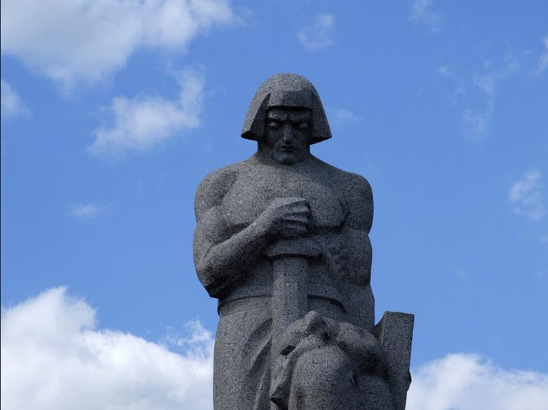 Tukumā notiks jauniešu patriotiskā spēle un misijas skrējiens "Atceries Lāčplēšus!" 