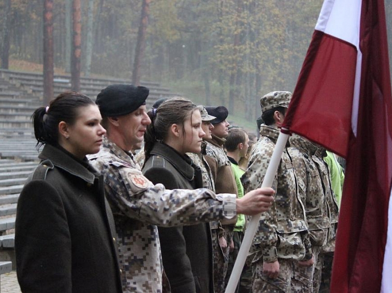 Durbē sacenšas "Jaunie Rīgas sargi" 

