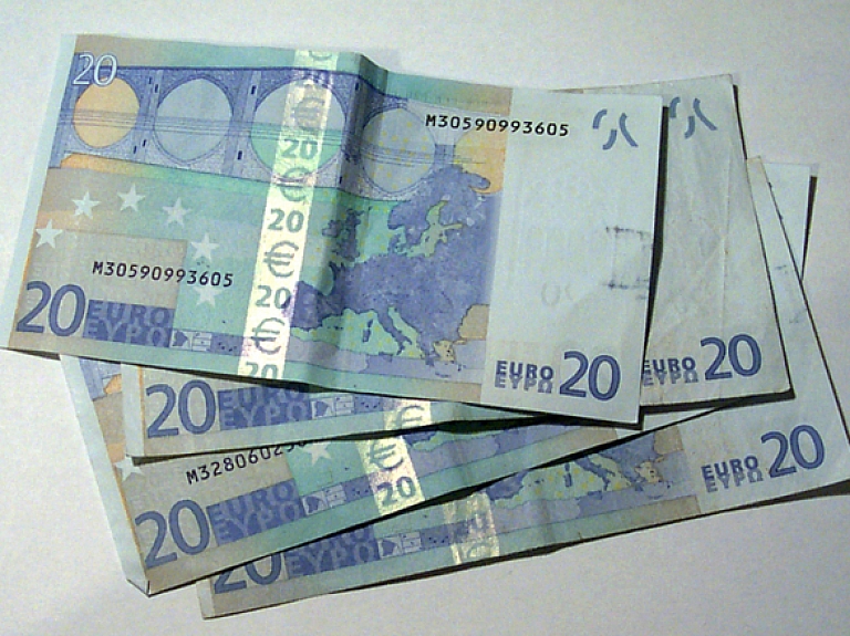 Samazinātu NĪN likmi Rīgā piemēros arī ES pilsoņiem ārvalstniekiem, kuriem ir pastāvīgās uzturēšanās atļauja Latvijā

