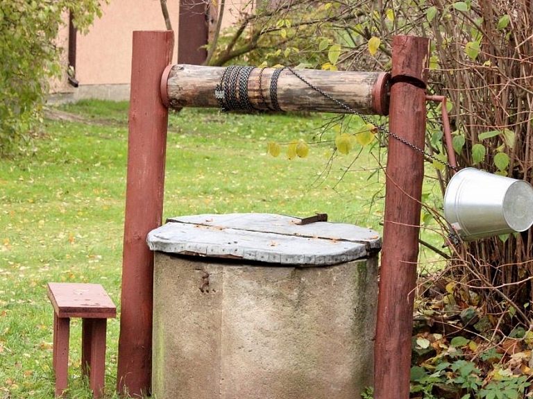 Jēkabpilī, turpinoties sausumam, daudzās akās sāk trūkt ūdens