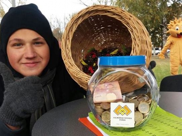 Pāris stundās JIL piesaista trīs simtu eiro jauniešu idejām

