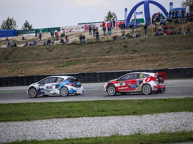 Nitišs 11.vietā pēc pasaules čempionāta rallijkrosā pirmās dienas

