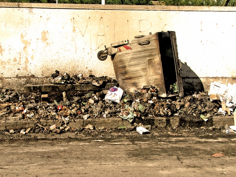 Ušakovs pārbaudīs bijušās izgāztuves sakārtošanu A.Deglava ielā

