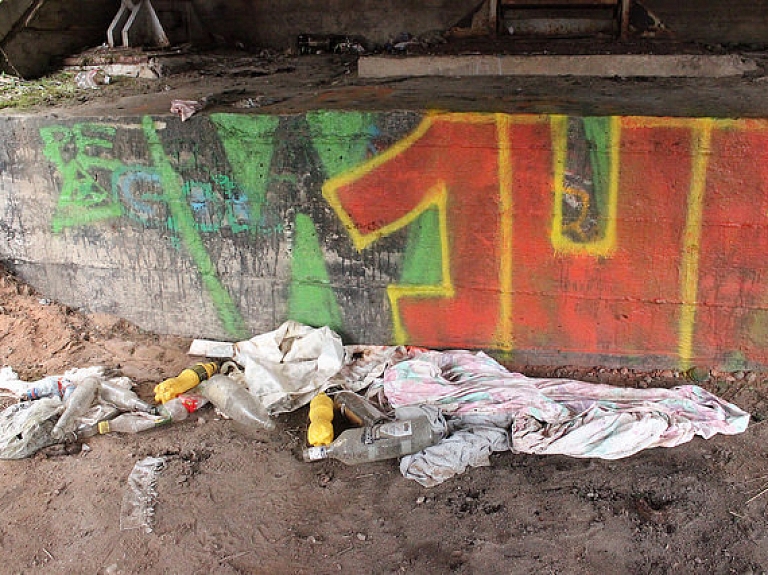 Daugavpilī tikai daļa bezpajumtnieku izmanto pilsētas patversmi