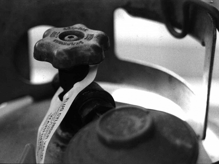 Daugavpilī, dzīvojamā mājā noplūdusi gāze, evakuēti 20 cilvēki