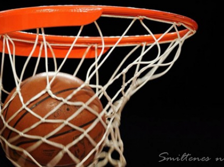 Izsludina komandu pieteikšanos Smiltenes novada atklātajam čempionātam basketbolā vīriešiem

