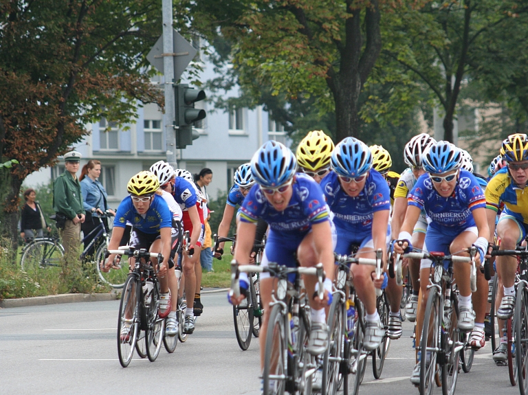 ​LVC rosinās definēt kritērijus velosportistu grupu pavadošā transporta aprīkojumam

