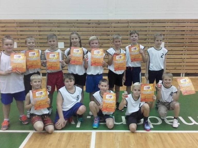 Madonā aizvadīts "Mini kauss basketbolā" U-10 grupā

