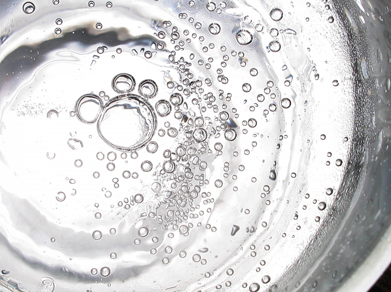 "Saltavots" turpina ūdens ieguves urbuma izbūvi Allažos

