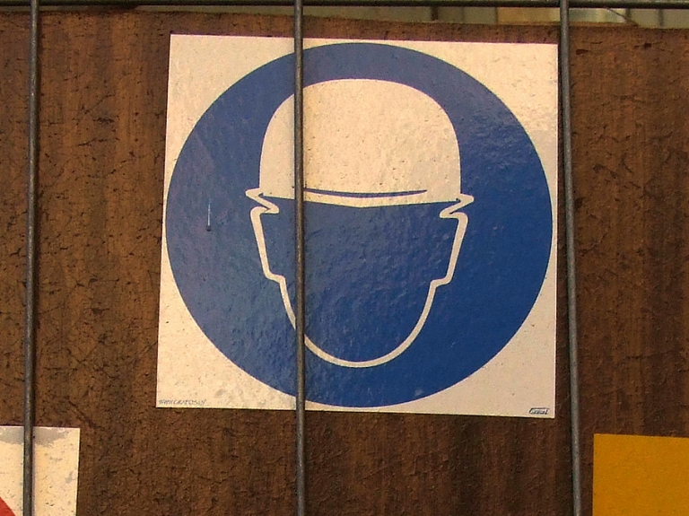 Daļēji novērsti BVKB konstatētie drošības pārkāpumi ēkā Siguldā

