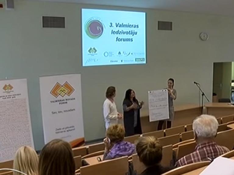 Valmierā aizvadīts 3.iedzīvotāju forums

